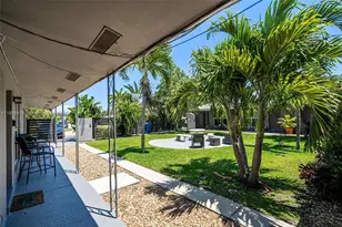 2201 NE 14th Ave, Wilton Manors, FL 33305 - Photo 16