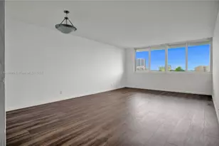 9001 SW 77th Ave, Miami, FL 33156 - Photo 4