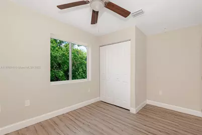 811 NW 3rd Ave #1, Fort Lauderdale, FL 33311 - Photo 18