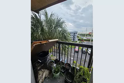 5350 W 21st Ct #407, Hialeah, FL 33016 - Photo 14