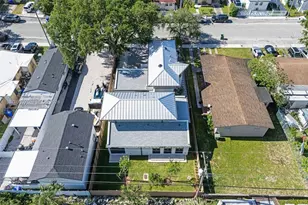 1076 NW 55th St, Miami, FL 33127 - Photo 70