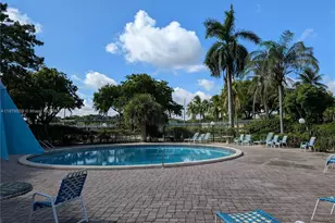 5935 Del Lago Cir, Sunrise, FL 33313 - Photo 1