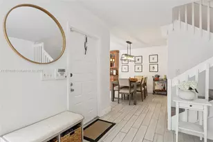 751 SW 120th Way, Davie, FL 33325 - Photo 8