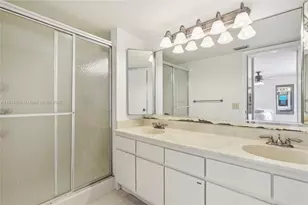 751 SW 120th Way, Davie, FL 33325 - Photo 32