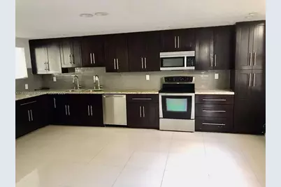 20381 NE 30th Ave #206-7, Aventura, FL 33180 - Photo 2