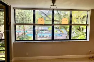 20381 NE 30th Ave, Aventura, FL 33180 - Photo 10