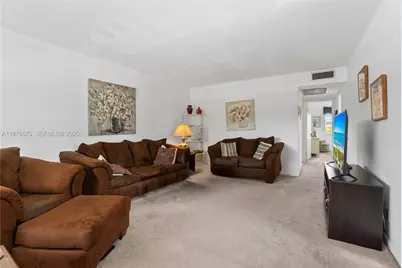 431 Markham T #431, Deerfield Beach, FL 33442 - Photo 18