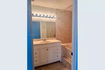 17 Crossings Cir #E, Boynton Beach, FL 33435 - Photo 12