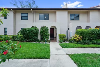 9286 Vista Del Lago #G, Boca Raton, FL 33428 - Photo 2