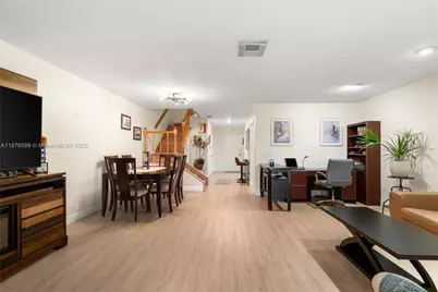 9286 Vista Del Lago #G, Boca Raton, FL 33428 - Photo 18