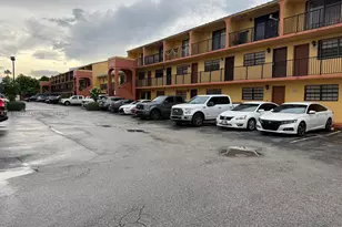 1279 W 51st Pl, Hialeah, FL 33012 - Photo 20