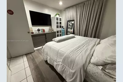 1279 W 51st Pl #B-13, Hialeah, FL 33012 - Photo 12