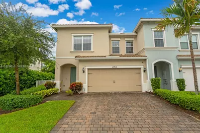 4754 Eucalyptus Dr, Hollywood, FL 33021 - Photo 2