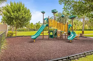 4754 Eucalyptus Dr, Hollywood, FL 33021 - Photo 30