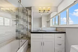 5900 Collins Ave, Miami Beach, FL 33140 - Photo 10