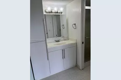 17011 N Bay Rd #805, Sunny Isles Beach, FL 33160 - Photo 16