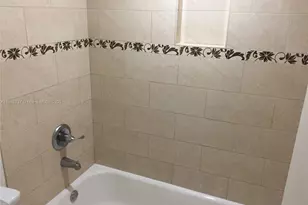 10808 N Kendall Dr, Miami, FL 33176 - Photo 36