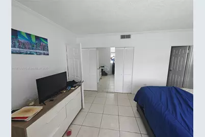 825 Brickell Bay Dr #1042, Miami, FL 33131 - Photo 6