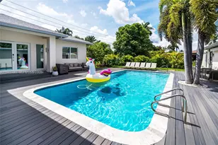 235 SE 6th St, Dania Beach, FL 33004 - Photo 4