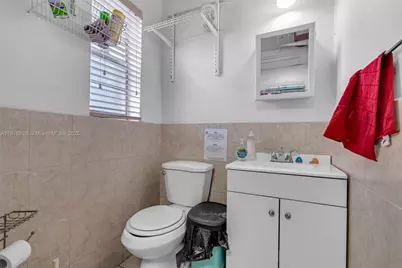 7147 SW 8th St, Miami, FL 33144 - Photo 16