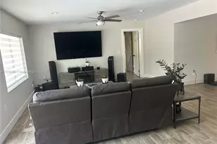 10311 SW 89th St, Miami, FL 33176 - Photo 10