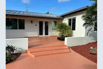 10311 SW 89th St, Miami, FL 33176 - Photo 2