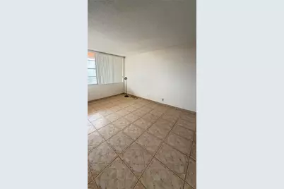 2025 NE 164th St #806, North Miami Beach, FL 33162 - Photo 8