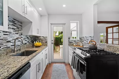 642 86th St, Miami Beach, FL 33141 - Photo 32