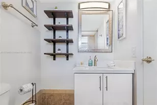 7904 West Dr, North Bay Village, FL 33141 - Photo 20