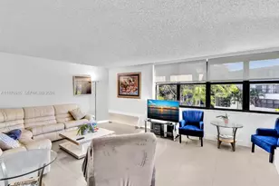 20401 NE 30th Ave, Aventura, FL 33180 - Photo 10