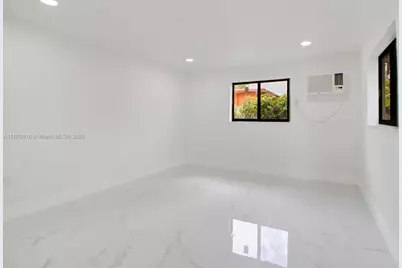 630 NE 143rd St, North Miami, FL 33161 - Photo 36