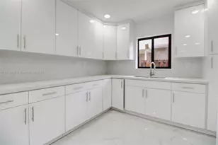 630 NE 143rd St, North Miami, FL 33161 - Photo 32