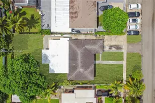 630 NE 143rd St, North Miami, FL 33161 - Photo 4