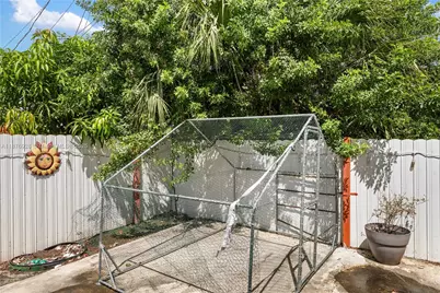 1211 NW 179th St, Miami Gardens, FL 33169 - Photo 32