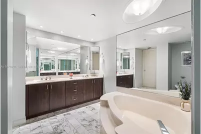 2000 Towerside Ter #1407, Miami, FL 33138 - Photo 22