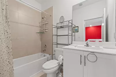 403 NE 212th St, Miami, FL 33179 - Photo 28