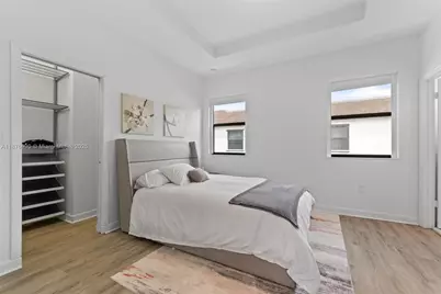 403 NE 212th St, Miami, FL 33179 - Photo 22