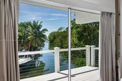 2120 S Bayshore Dr, Miami, FL 33133 - Photo 8