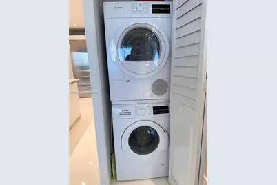 2301 Collins Ave #611, Miami Beach, FL 33139 - Photo 8