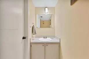 1673 Bay Rd, Miami Beach, FL 33139 - Photo 16