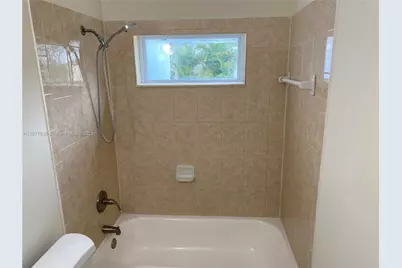 1450 NW 31st Way, Lauderhill, FL 33311 - Photo 10