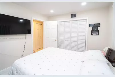 15905 SW 83rd Ter, Miami, FL 33193 - Photo 38