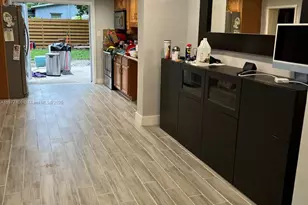 6105 Funston St, Hollywood, FL 33023 - Photo 8