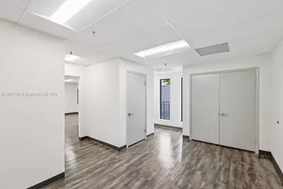 1700 NW 82nd Ave #1820, Doral, FL 33126 - Photo 12