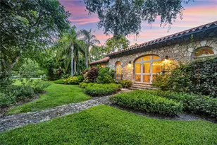 3903 Granada Blvd, Coral Gables, FL 33134 - Photo 50