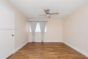 12760 Vista Isles Dr, Sunrise, FL 33325 - Photo 30