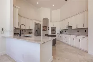 12641 N Stonebrook Cir, Davie, FL 33330 - Photo 10
