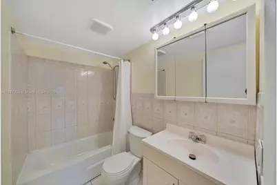 751 Pine Dr #209, Pompano Beach, FL 33060 - Photo 16