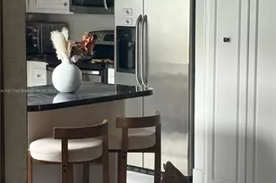 6604 SW 152nd Pl, Miami, FL 33193 - Photo 6