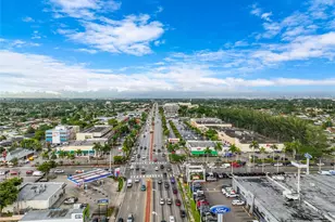 1255 W 49th Pl, Hialeah, FL 33012 - Photo 38